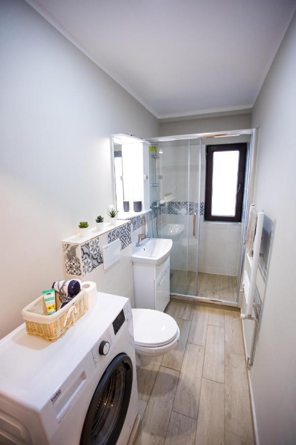 Travel Homzzz Central Apartments - Tusnad Târgu-Mureş Exterior foto