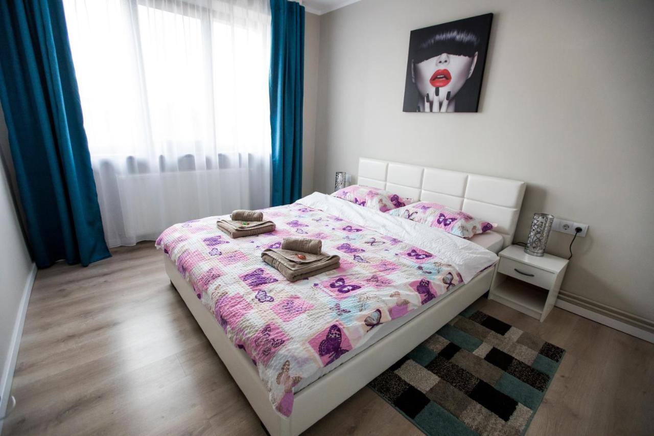 Travel Homzzz Central Apartments - Tusnad Târgu-Mureş Exterior foto
